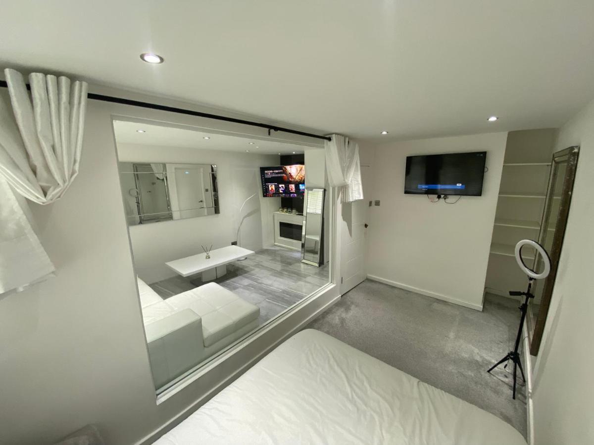 Luxurious High Spec 1 Bedroom Apartment In London Eltham Exterior foto